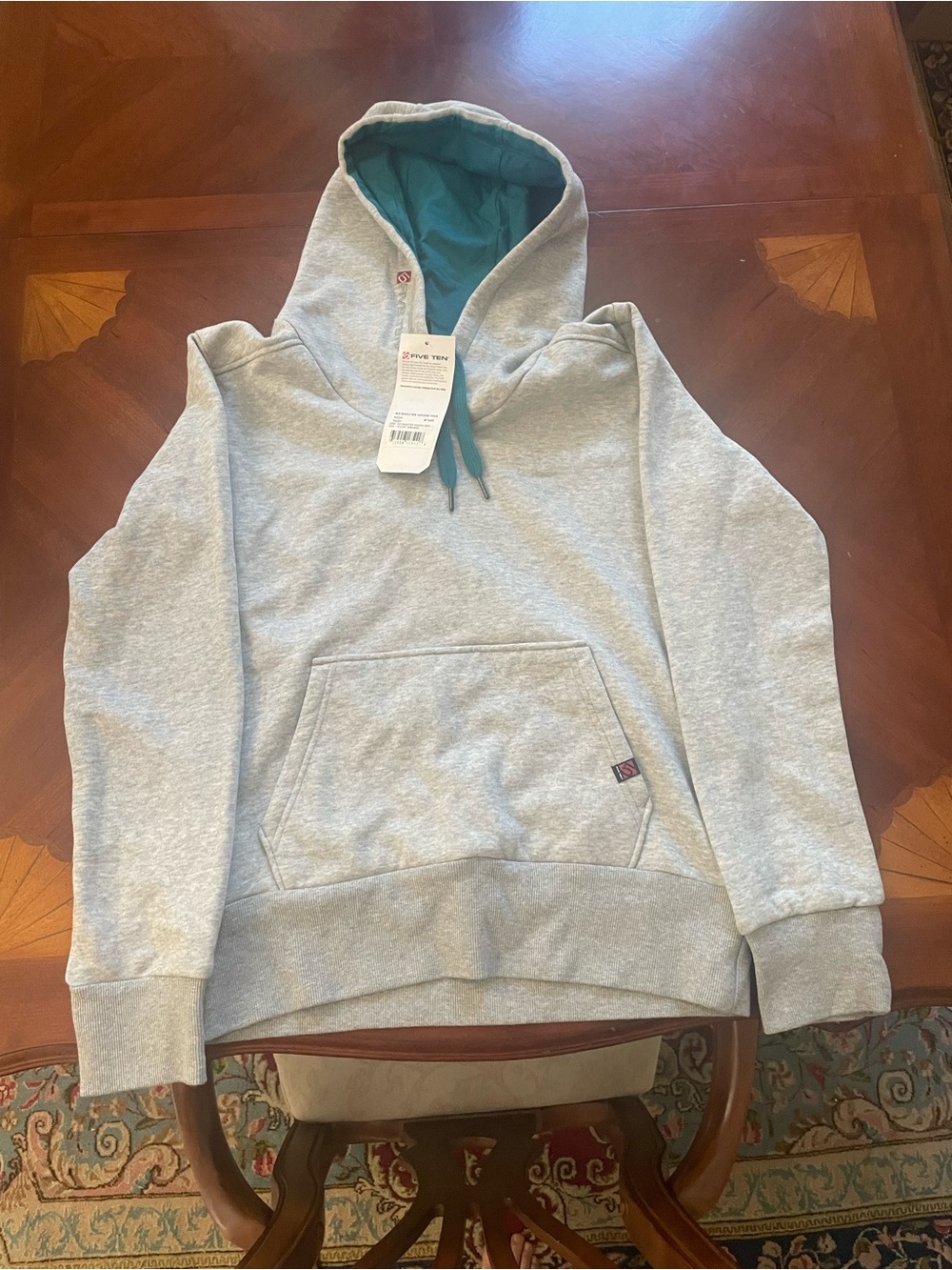 Five Ten Six Shooter women’s hoodie size large
